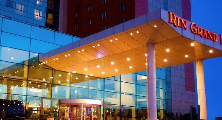 Laroka House Rin Grand Residence Modern Apartment Bucharest